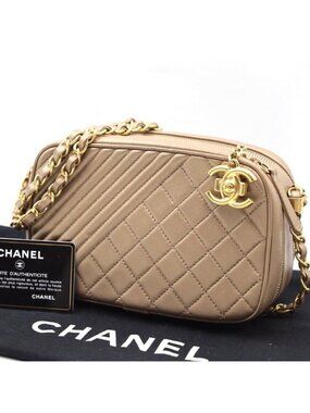 Chanel Camera Bag Blanc Gold